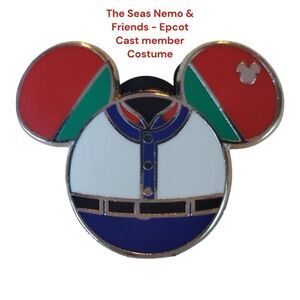 2013 Epcot The Seas Nemo & Friends Cast Costume Icon Hidden Mickey Disney Pin